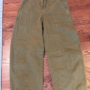 Easy Barrel olive pants NWT